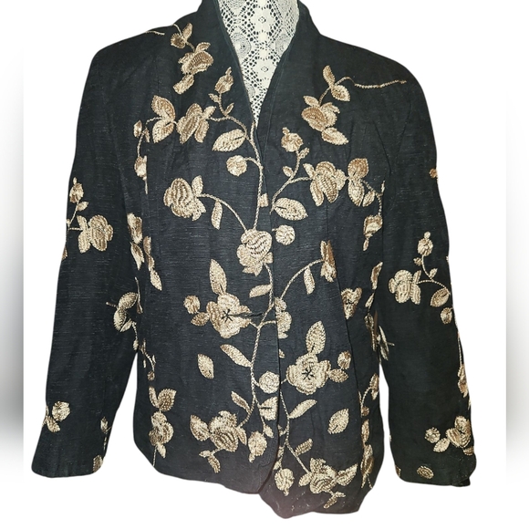 Embroided Floral Jacket - Picture 1 of 7